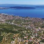 بيت للعطل Holiday Home Kastel Kambelovac 11