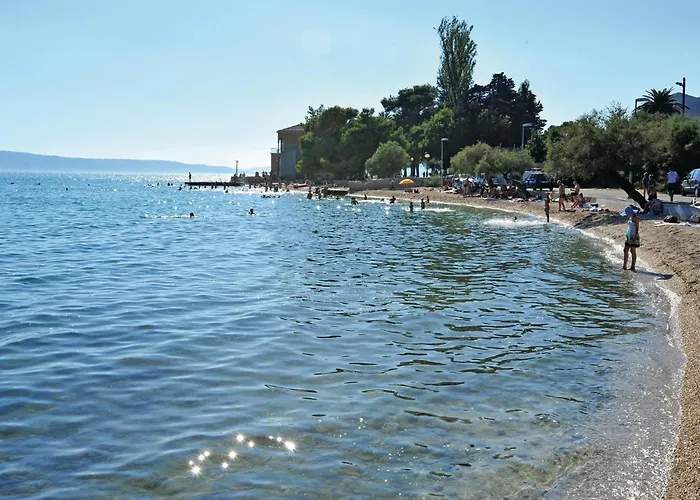 Kastel Kambelovac 11 * Kaštela