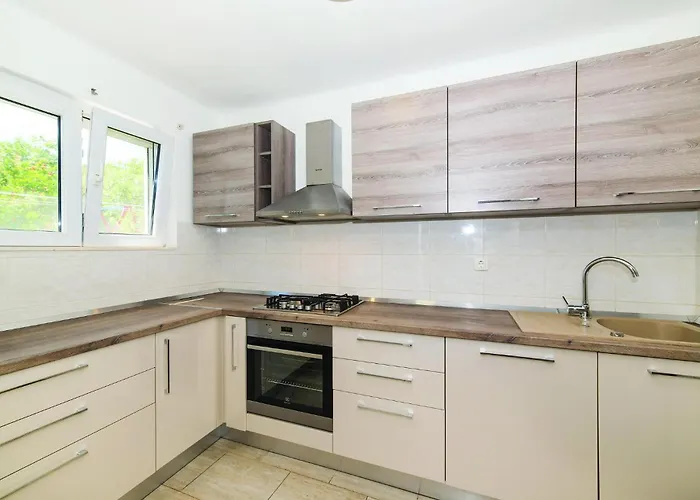 Kastel Kambelovac 11