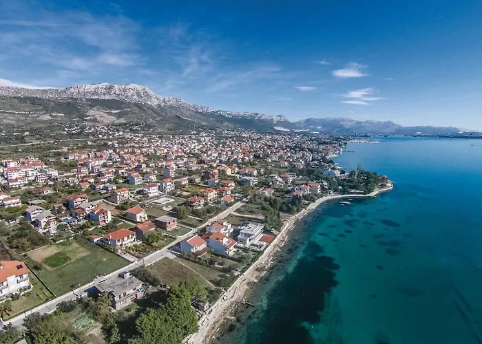 Σπίτι διακοπών Kastel Kambelovac 11 *